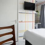 Διαμέρισμα Modern Tilburg, Balcony & Kitchen