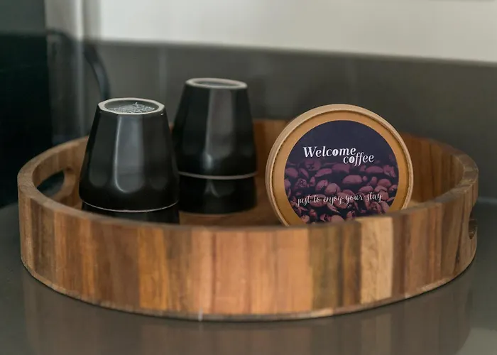 Appartement Modern Tilburg, Balcony & Kitchen